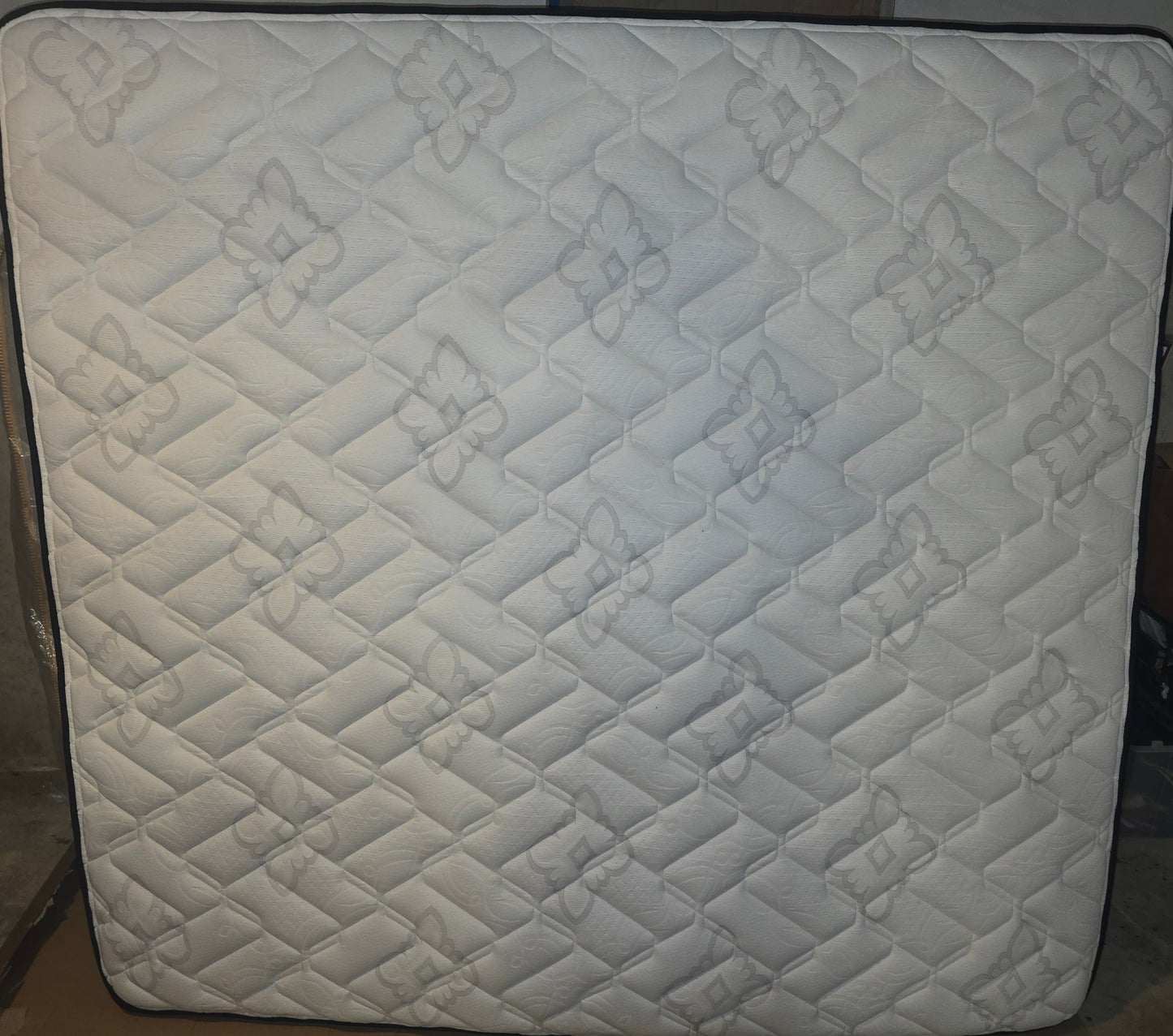 Wayfair Sleep 10.5" Firm Hybrid Mattress, King