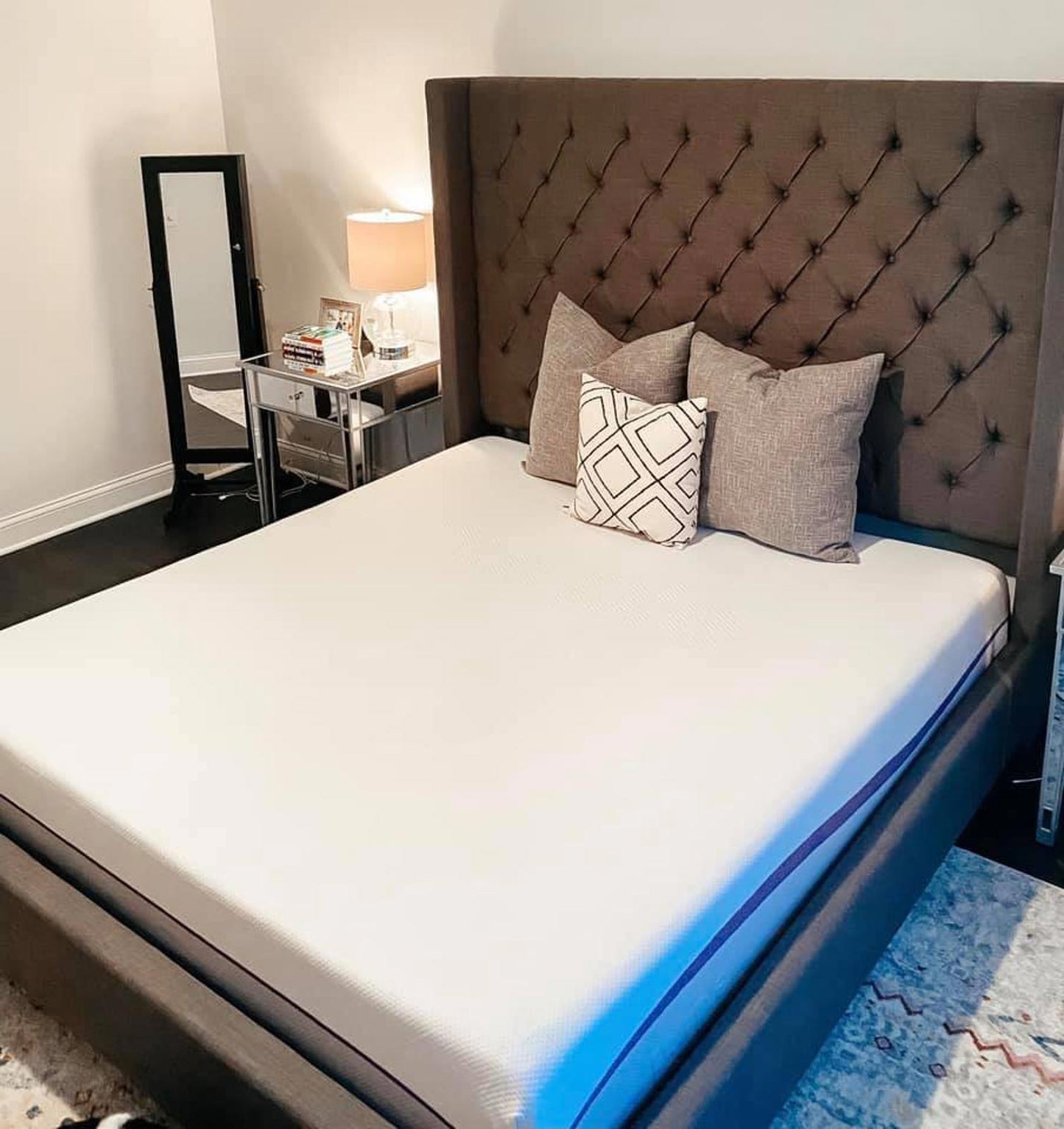 Purple Mattress, Queen, Like New, Perfect Condition