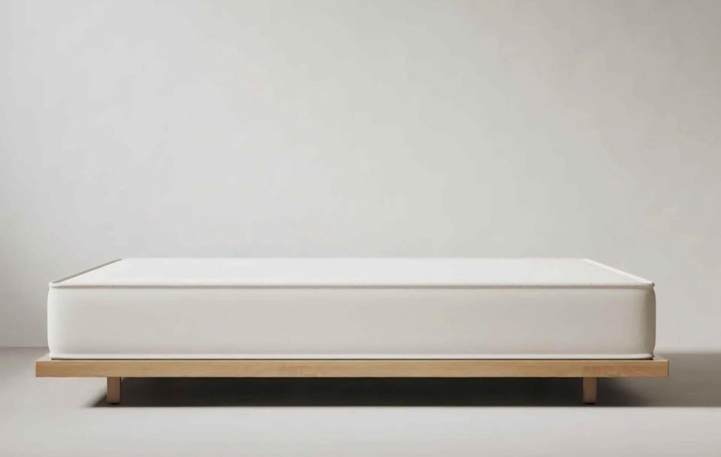 Boring All-Foam Mattress, Queen,  Like New, Perfect Condition