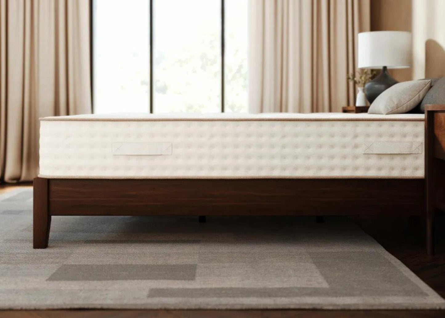 Awara Natural Luxury Hybrid Mattress, Queen, Like New
