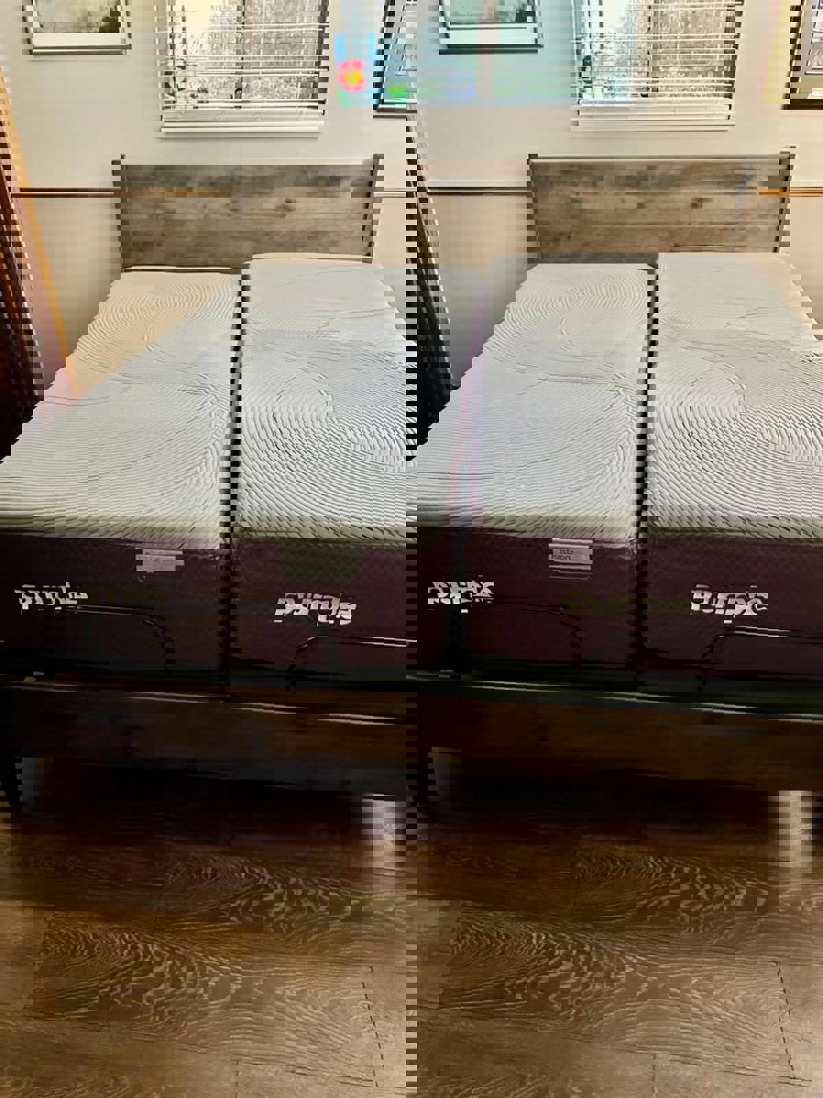 Purple Restore Plus Soft, Twin XL (1), Like New