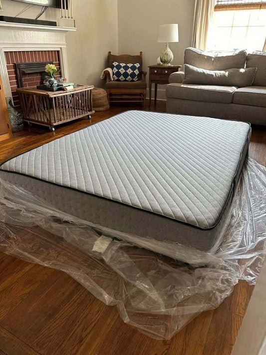 Siena Premier Hybrid Mattress, King, Perfect Condition