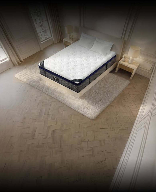 Puffy Royal Hybrid Mattress, Full, Perfect Condition