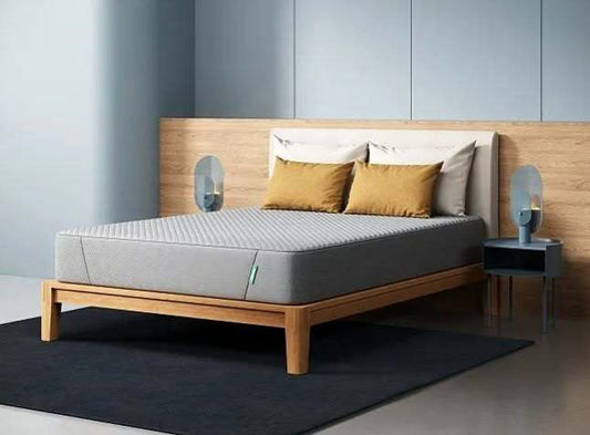 Siena Premier Hybrid Mattress, King, Like New, Perfect Condition