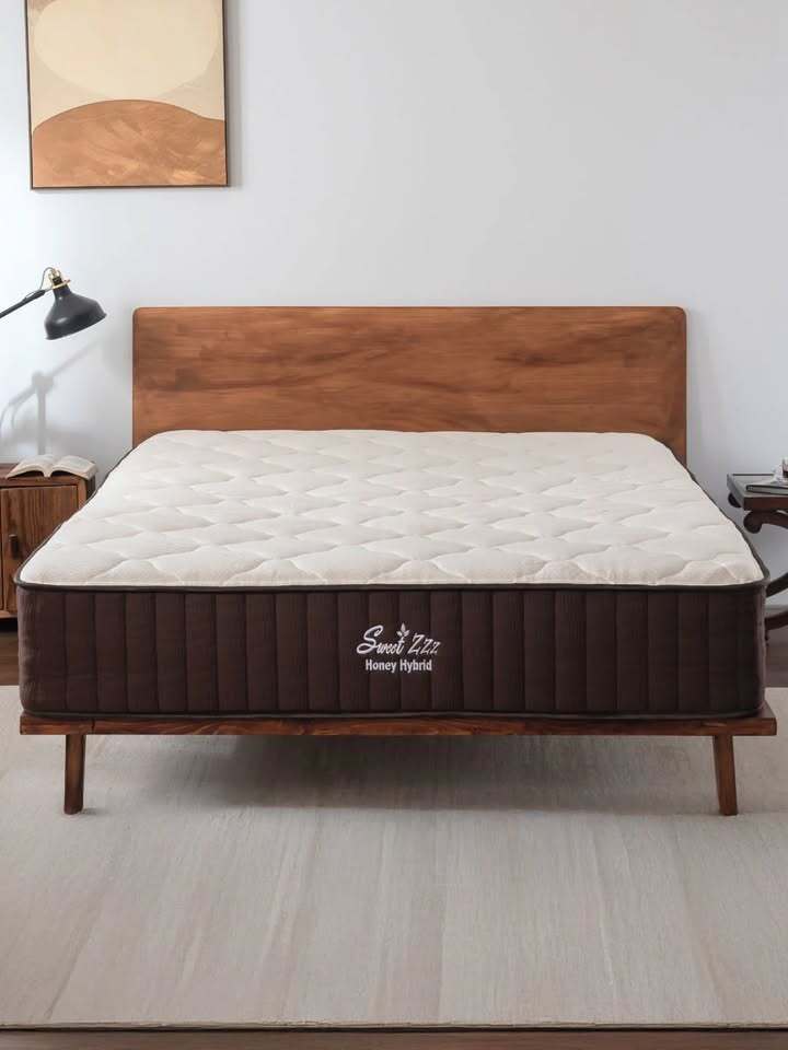 Sweet Zzz - Honey Hybrid Mattress, Medium Soft, Full, Perfect Condition