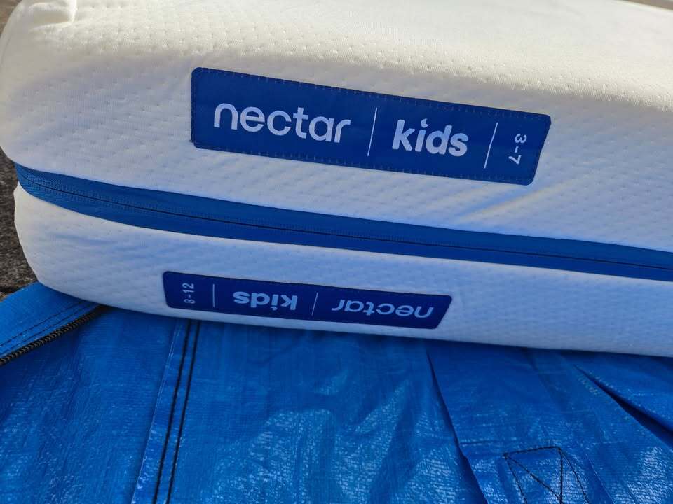 Nectar Kids Memory Foam Mattress, Full, Perfect Condition