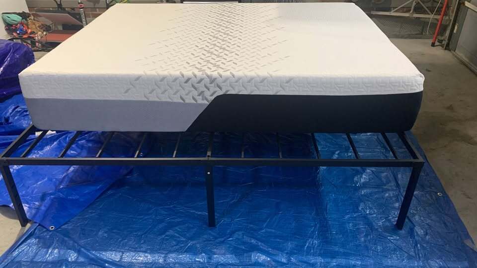 Nectar Premier Memory Foam, Queen, Perfect Condition