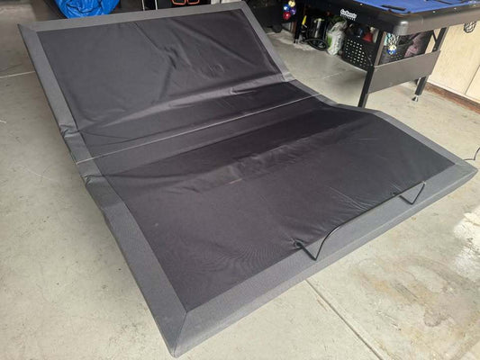 DreamCloud Adjustable Base, Queen, Perfect Condition