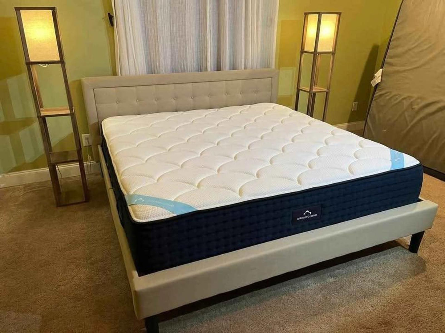 DreamCloud Premier Memory Foam Mattress, King, Like New,