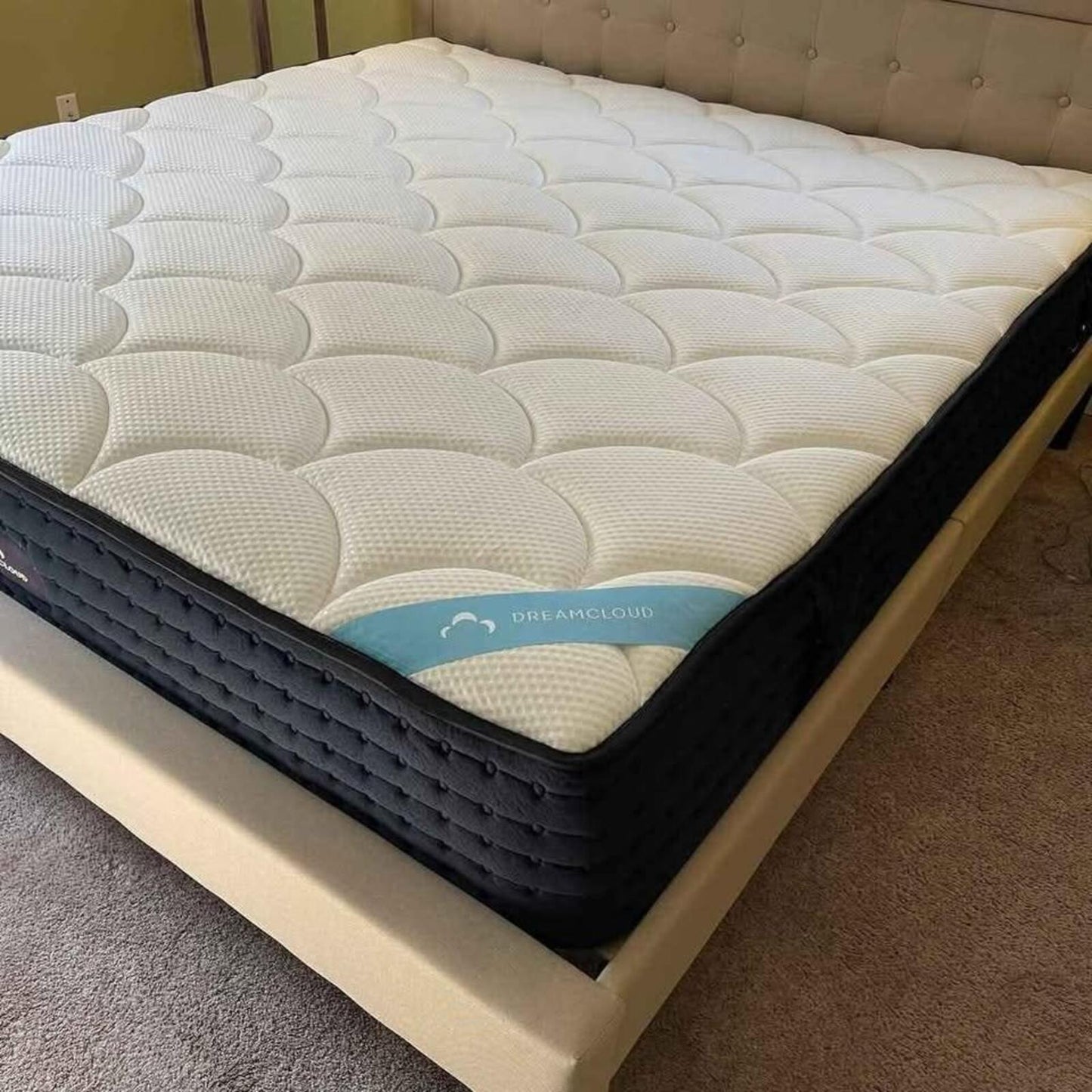 DreamCloud Premier Hybrid, King, Like New, Perfect Condition