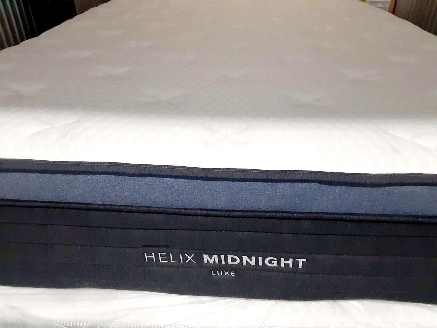 Helix Luxe Midnight, King, GlacioTex + CoolForce Layer, Like New, Perfect Condition
