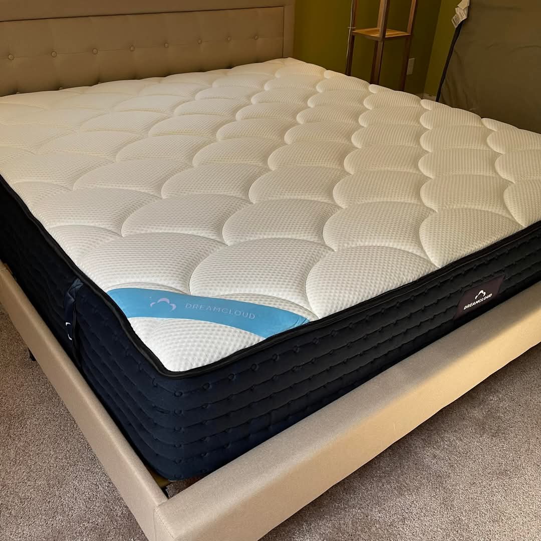 The DreamCloud Premier, King, Like New, Perfect Condition